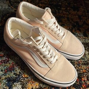 NEW. Vans suede Toepeach canvas. Womens size 7.